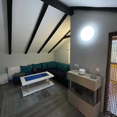 Ostanak kod kuće Pearl *